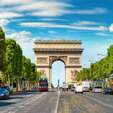 Apartment Champs Elysees Vue Sur Tour Eiffel *